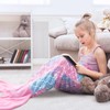 WERNNSAI Mermaid Tail Blanket - Glow in The Dark Mermaid