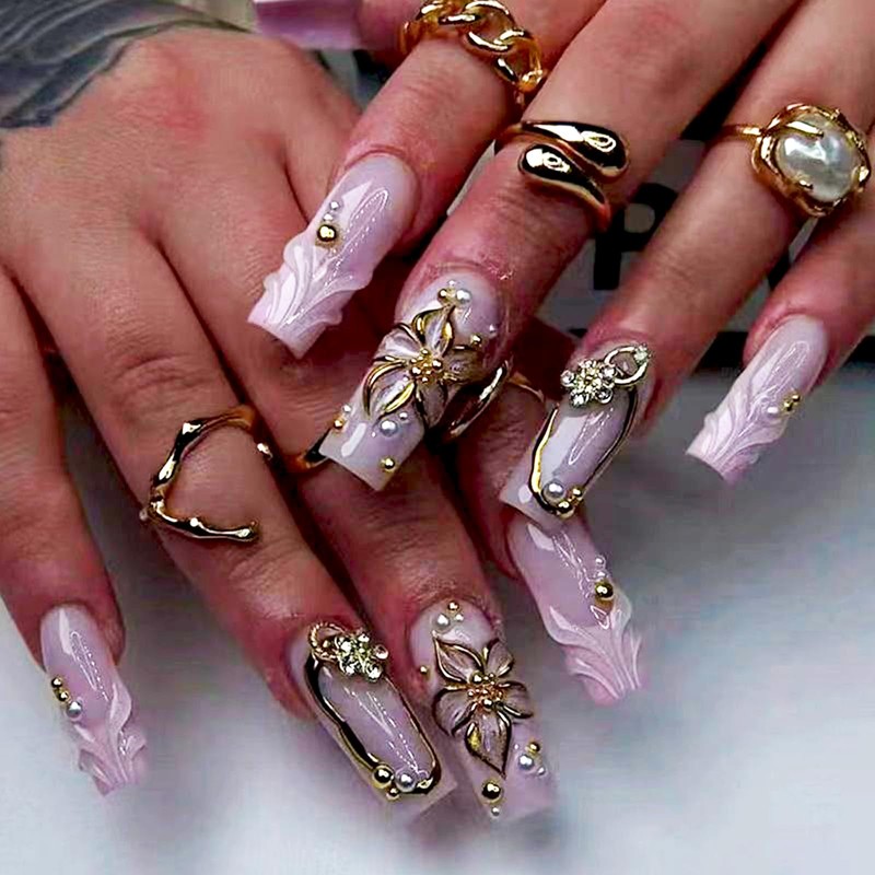 Uñas postizas medianas cuadradas rosas con diseño de flor 3D