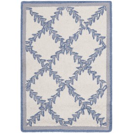 Safavieh Chelsea Collection HK230A Hand-Hooked Ivory and Light Blue Premium Wool Area Rug (1'8" x 2'6")