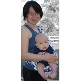 Lite-on-Shoulder Baby Sling