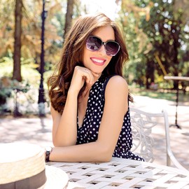 URUMQI Over Glasses Sunglasses Womens, Trendy Round Cat Eye Sun Shades Cover, Polarised UV400 Protection TAC Lens