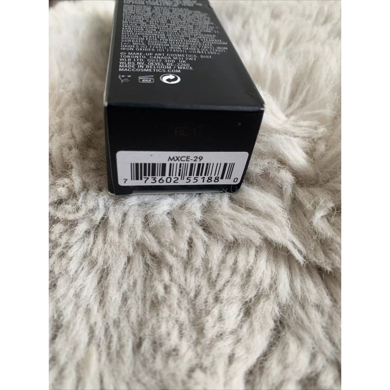 PRO Mac Pro Longwear Nourishing Waterproof Foundation (NC13) (25ml)