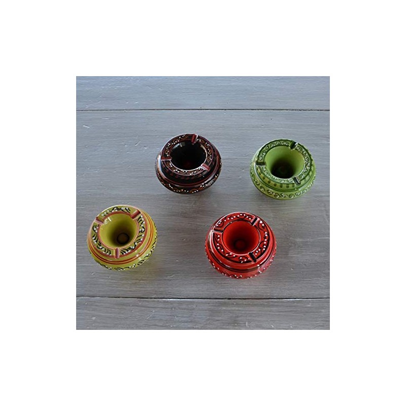 Cendrier Anti Fumée Tatoué Rouge – Petit Modèle