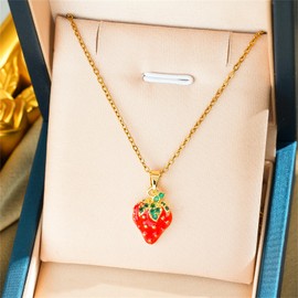 coadipress 3PCS Strawberry Jewelry Set for Women Cute Sweet Strawberry Fruit Pendant Necklace Dainty Fashion Strawberry Rhinestone Bracelet Birthday Party Charm Jewelry (Green Leaf Strawberry)