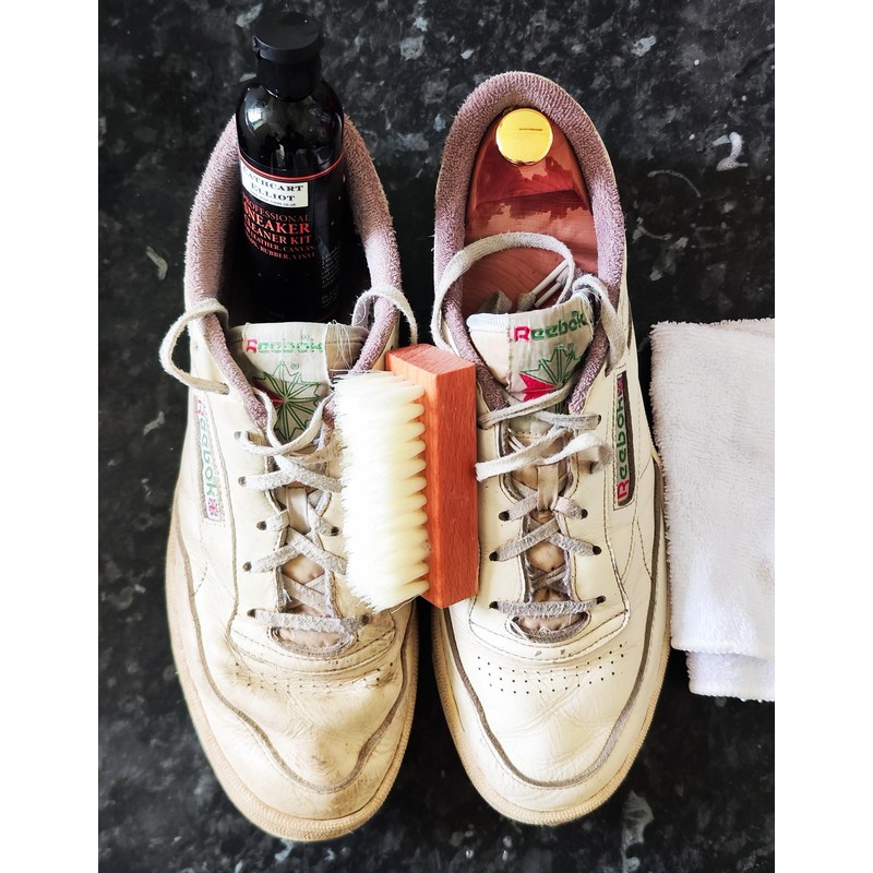 Cathcart Elliot Sneaker Cleaning Kit With Brush and Microfiber Cloth
