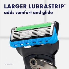 Gillette Gillette Fusion ProGlide Razors, Men 1 Gillette Razor, 4 Razor Blade Refills, Shields Against Skin Irritation