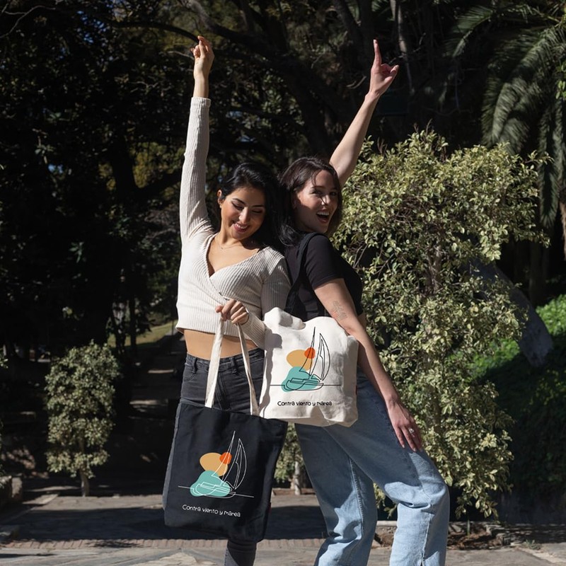 hello-bags. Zipped carry bag, lining and inner pocket. Exterior: 100%