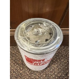 Fleetguard New Genuine Fleetguard WF2096 Water Coolant Filter Cummins Diesel