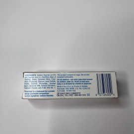 Crest VTG 1994 Crest Toothpaste .85 oz. Regular Flavor Paste  NOS Prop Sealed
