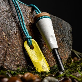 Überleben | Zünden PRO Ferro Rod Fire Starter Survival Tool – Up to 15,000 Strikes, 3/8" Thick Fire Steel with Wood Handle, Striker & Lanyard – Waterproof Camping Essentials (Alotta Colada)