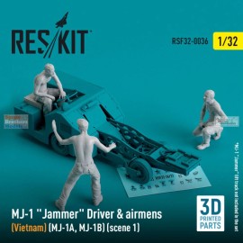 ResKit RESRSF320036F 1:32 ResKit MJ-1A MJ-1B Jammer Driver & Airmen (Vietnam) Scene 1