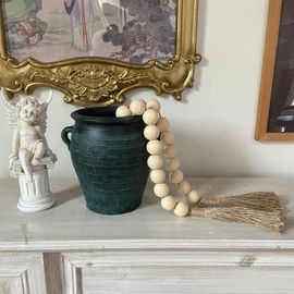 OMISHE 57" Long Large Wood Bead Garland with 1.2" Diameter Wooden Beads and Tassels, Rustic Farmhouse Country Wood Beads Garland for Home Tiered Tray Decor, Decorative Beads with Tassels Beige