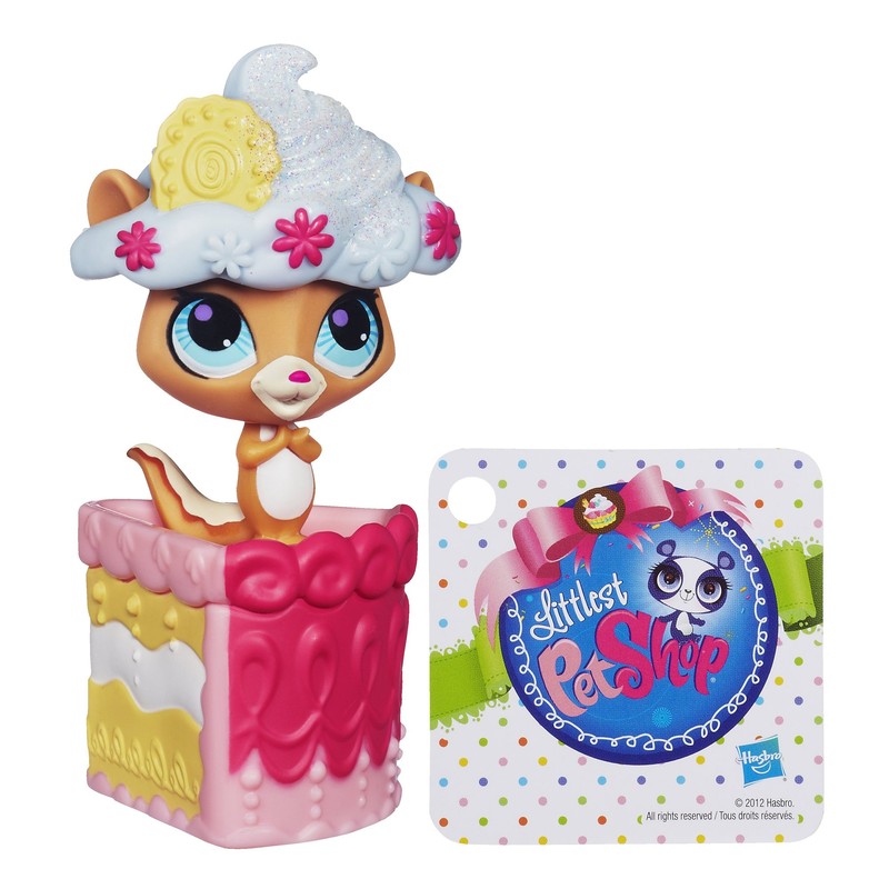 Littlest Pet Shop Sweetest Hide 'N Sweet Chipmunk Pet