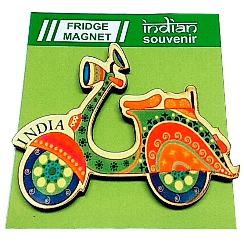 Purpledip Wooden Fridge Magnet: Scooty (11749)