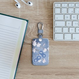 kwmobile Car Key Case Compatible with Renault 4-Button Car Key Card (Keyless Go Only) - Faux Leather Protective Key Case Cover