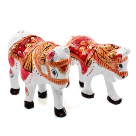 Minakari Traditional Indian Rajasthani Décor Hand Painted Statue Sculpture Diwali Christmas Festive Decoration Showpiece for Table Home Office and Gifting (Set of 2 White Horses)
