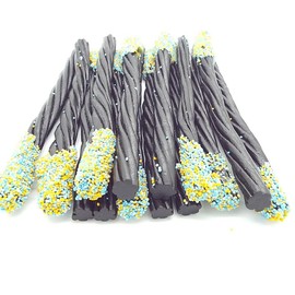 Barratt Liquorice Wands 16g - Liquorice wands dipped in crunchy candy pieces (25 Wands)