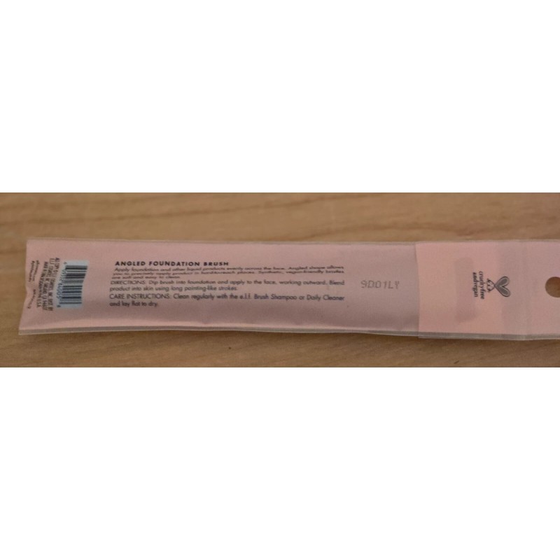 ELF E.L.F. ELF ANGLED FOUNDATION BRUSH 84005 NEW