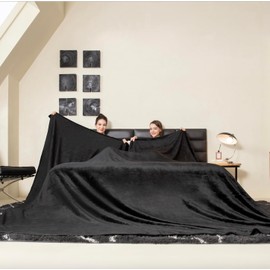 COOVA Oversized King Fleece Blanket 120x120 inches, Soft Cozy Warm Giant Extra Large 10'x10' Blanket for Bed, Sofa, Couch,Travel, Camping, California Huge Flannel Big Throw Blanket, Black