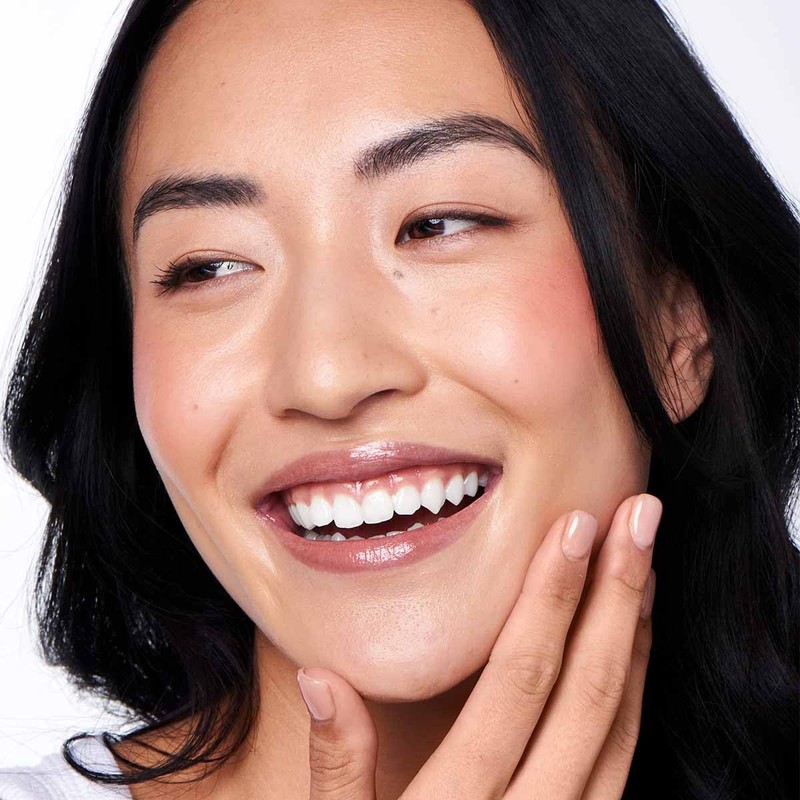 Ravie Beauty Effortless Lips 3-in-1 everyday sheer-buildable lip formula (Lily,