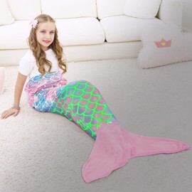 WERNNSAI Mermaid Tail Blanket Glow in the Dark - Soft Flannel Fleece Cuddly Blanket for Girls Glow-in-the-Dark 140 x 60 cm Perfect for Christmas Birthday Gift Sleeping Bag for Children