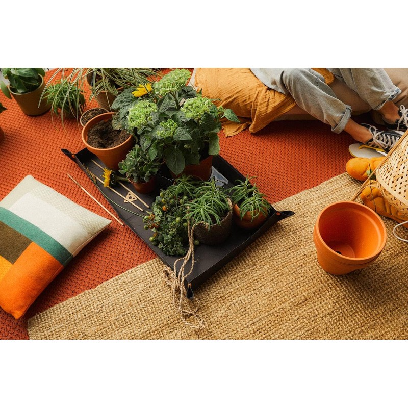 Fiskars Planting Mat, Foldable, High mat edge, Suitable for repotting,