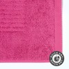 HOMESCAPES Imperial Plain Rasberry Bath Mat 50 x 80 cm