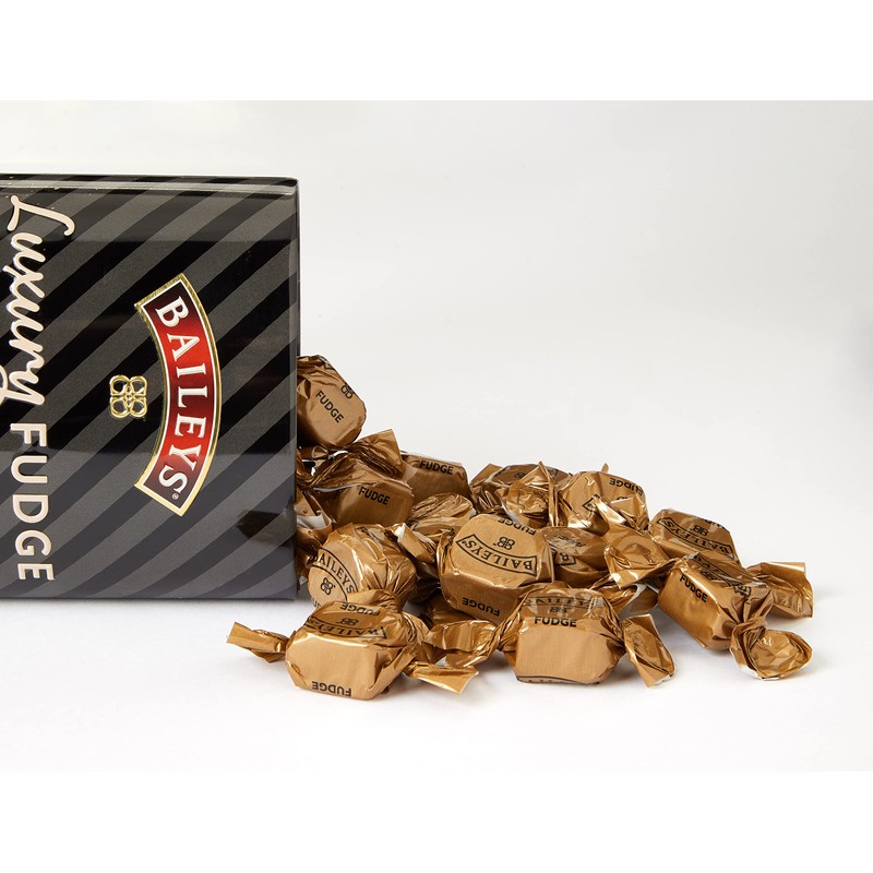 Gardiners of Scotland Baileys Luxury Fudge Oval Tin 250 g