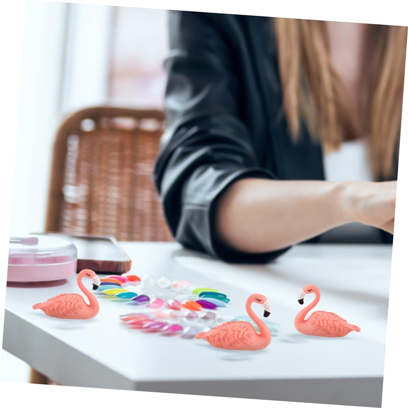 OATIPHO 5pcs Flamingo Nail Art Display Stand Resin Holder for