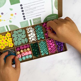 COTTON TWIST Kids Woodland Bracelet Making Craft Kit - Children Creative Beading Jewellery Designing Play Set - Suitable for 3-8 Years