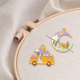 GUPENG Accesorios de Bordado, 2 Cuidadores de Agujas Luna y Autobús Turístico, Soporte Magnético para Pasadores, Aleación, Estilo Luna y Autobús Turístico