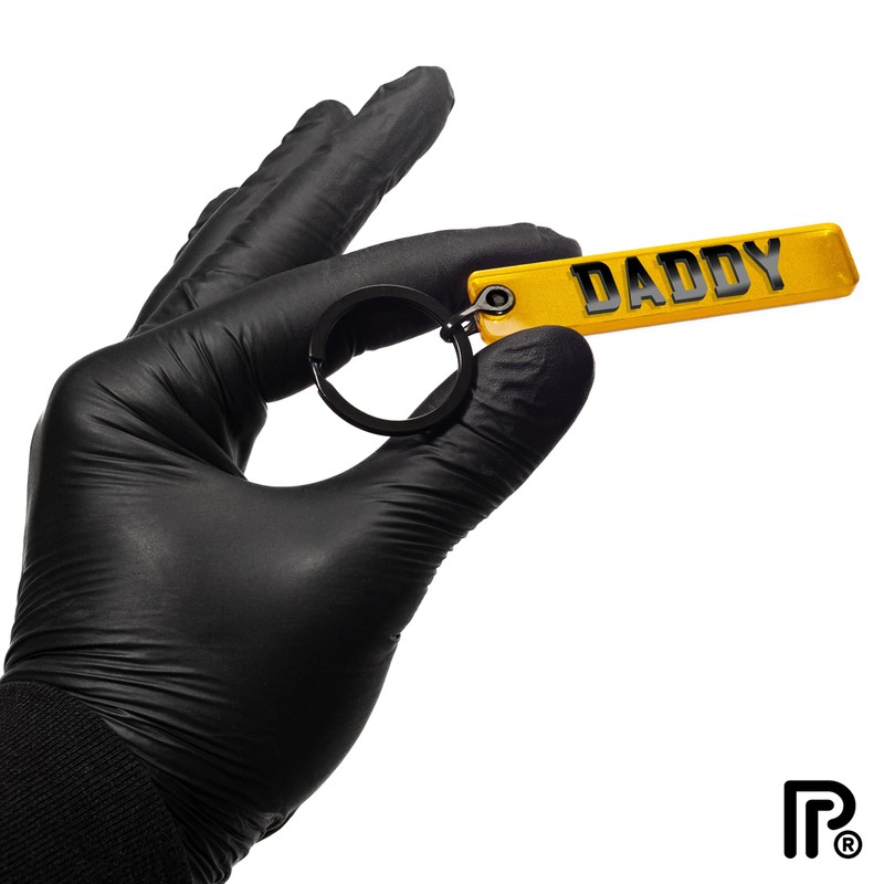Pixly® Daddy Licence Plate Keychain, Mini UK Number Plate Keyring,