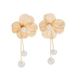 Metal textured three-dimensional ginkgo leaf and flower stud earrings. Sweet and cool versatile imitation pearl tassel earrings.1 pair