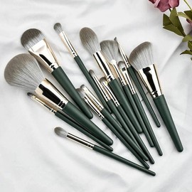 H+ Mall Beauty Brush 14-Piece Set Delicate Makeup Beauty Shadow Makeup Brush Set Artist Brush / 에이치플러스몰 뷰티 브러쉬 14종 세트 섬세한 메이크업 미용 섀도우 메이크업브러쉬세트 아티스트브러시