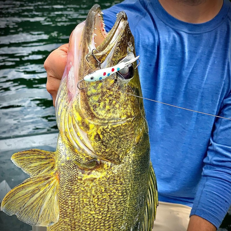 Northland Tackle Puppet Minnow Jig Glo White 9/16 Oz