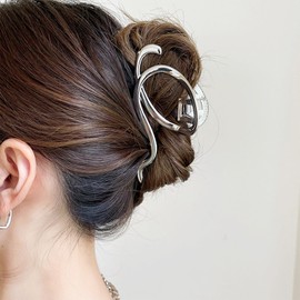 Rannyrena Gold Butterfly Metal Hair Claw Clips with Pearl Crystal Irregular Large Non-Slip Claw Clip Snake Hair Accessories for Women Thin Thick Hair (Silver Large Bowknot Wave (Pack of 4))