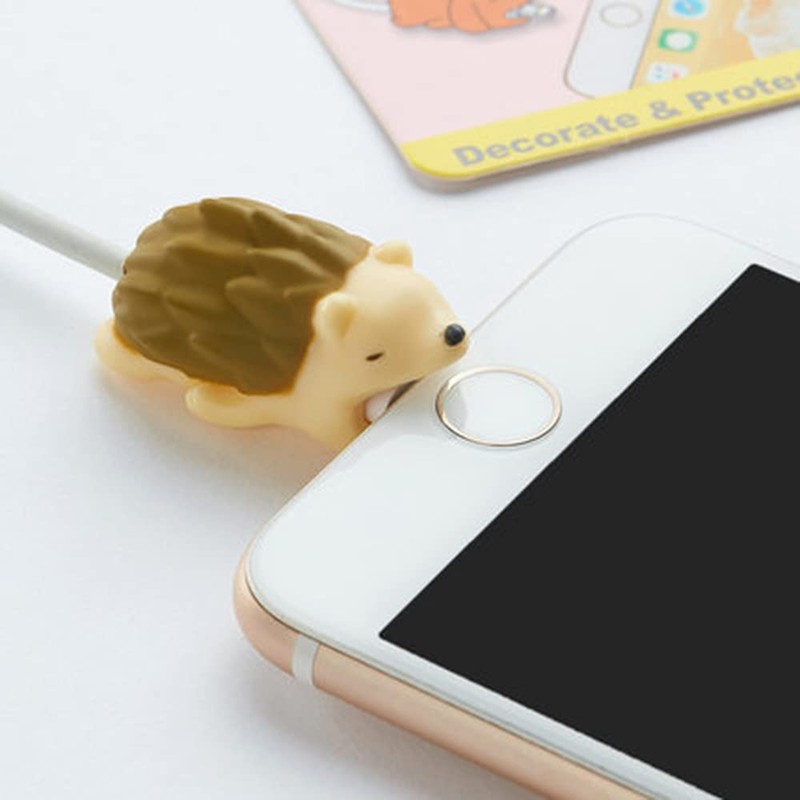 TopHomer 6 Pcs Universal Cute Animal Bites Cable Protector -
