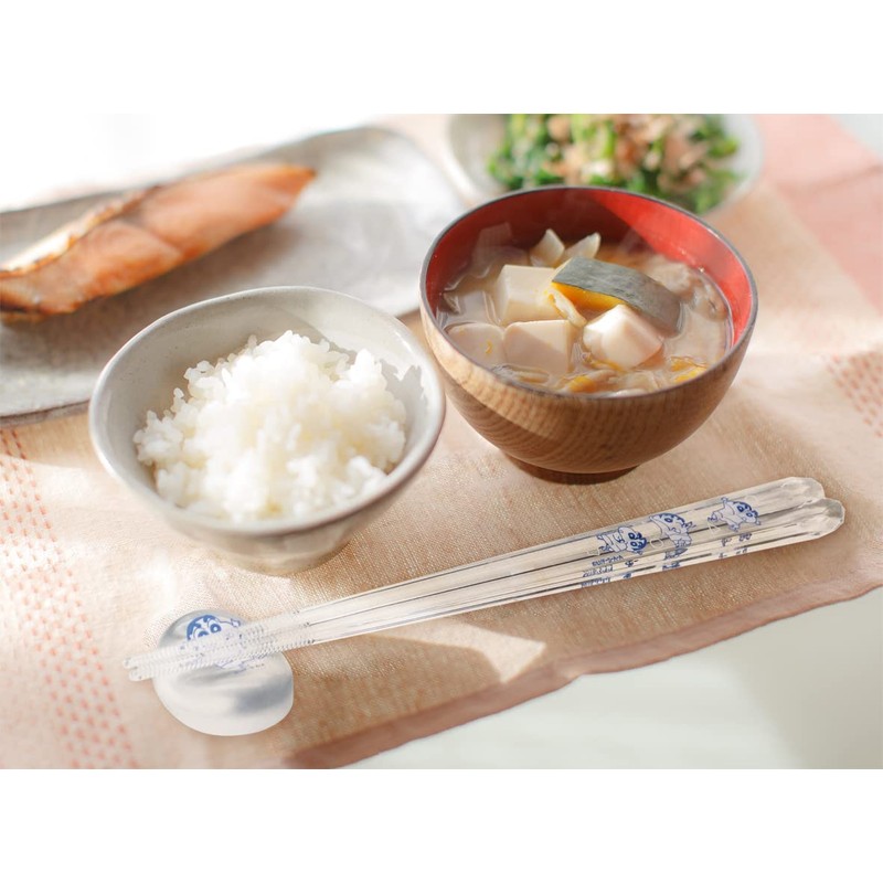 Komori Resin Diamond Cut Chopsticks & Chopsticks Rest Set, White