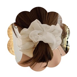 The Off-White Charming Pearlescent Oganza Hairband, With Complex Pleated Details, Is Elegant And Fashionable, Suitable For Various Hairstyles, And Is Appropriate For Both Casual And Formal Wear.
