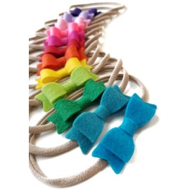 Vanaguelite Baby bows and headbands - Newborn to toddler - Rainbow colors