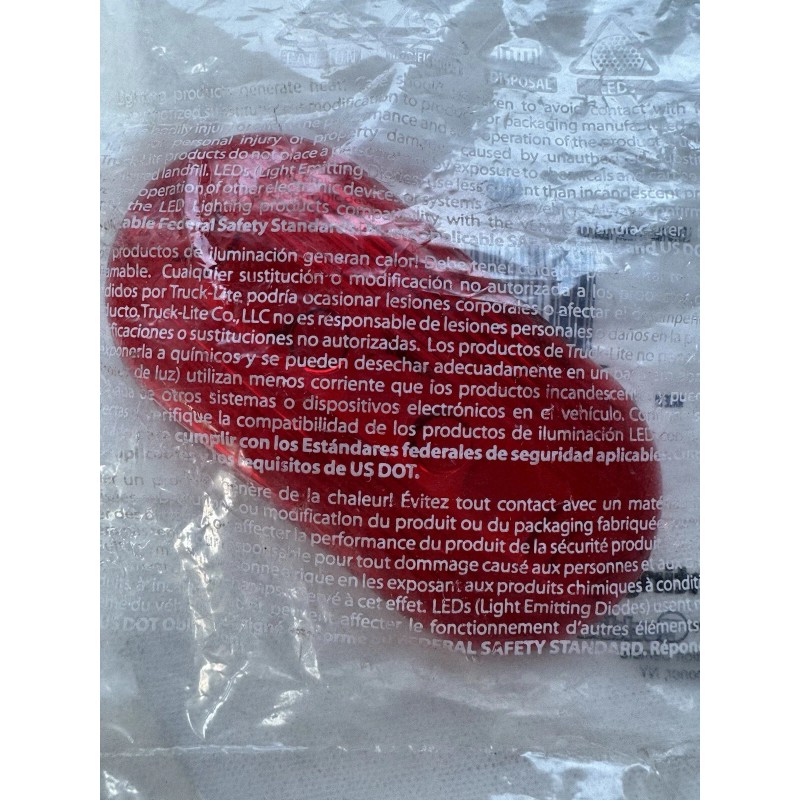 Napa Truck Lite 9093 Acrylic Replacement Clearance Marker Light Lens