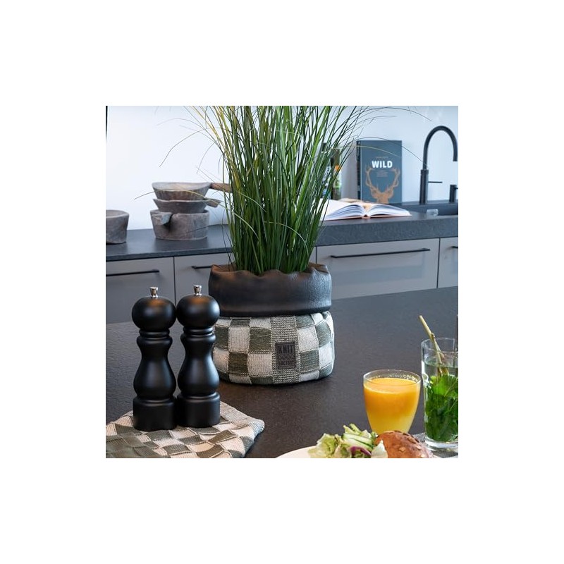 Knit Factory - Basket Block - Ecru/Khaki - 25 cm