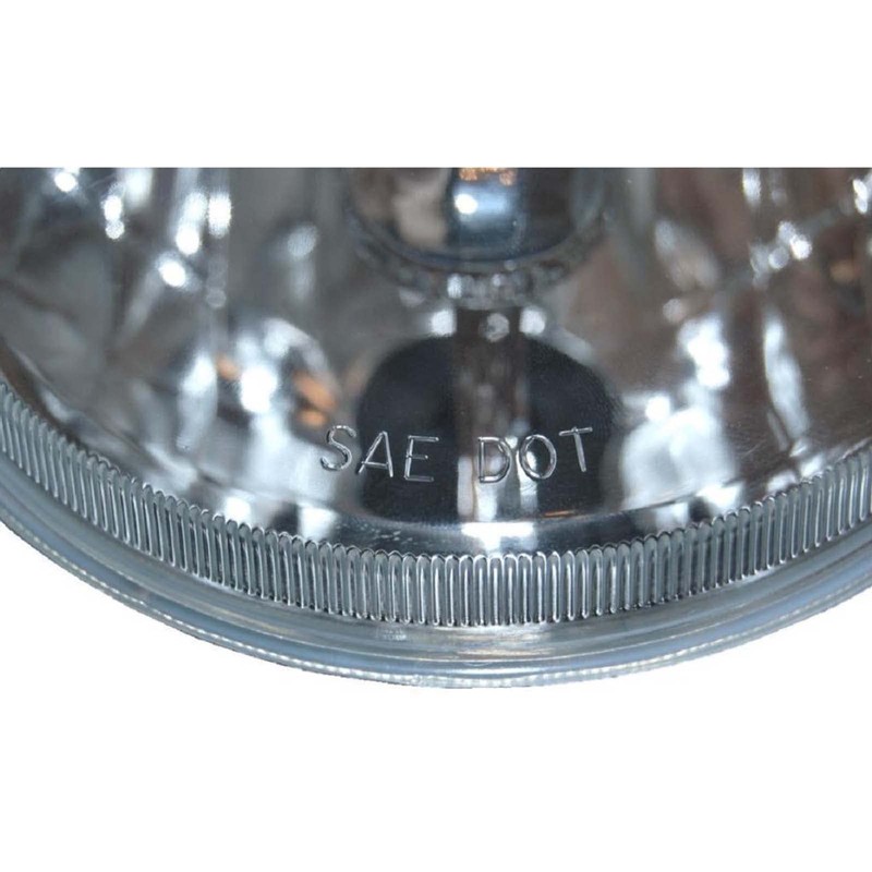 Octane Lighting 5 3/4 Inch Projector Crystal Clear Halogen Headlight