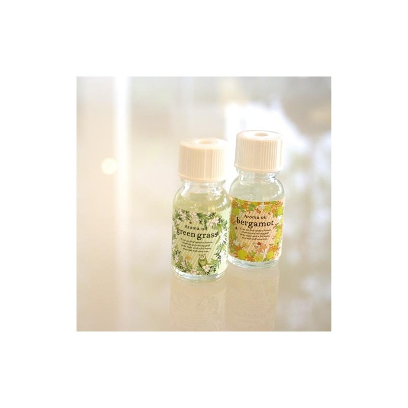 Sun, Herbs, and Aromatherapy pyuaro-zu 13ml (Love Happy) Scented)