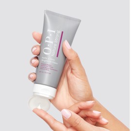 OPI Nature Strong Skincare Moisture Mission Hand & Foot Cream - Intense Moisturising Treatment with Shea Butter for Dry Skin, Hand & Feet Care, 100ml