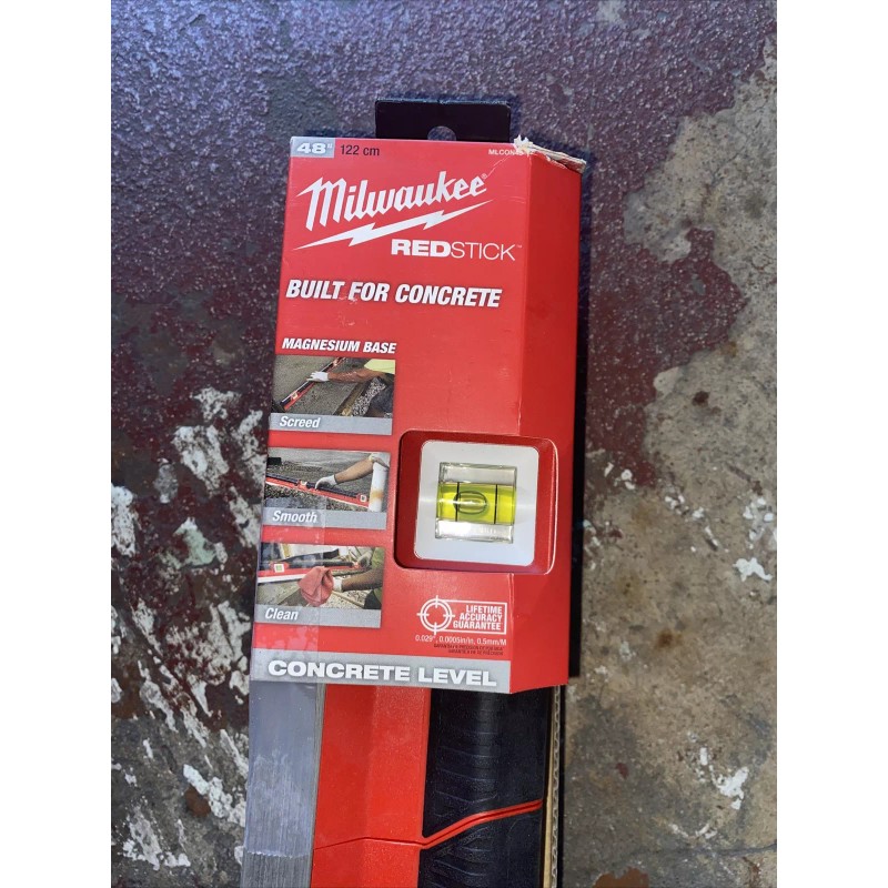 Milwaukee 48" REDSTICK Concrete Screed Level (MLCON48)