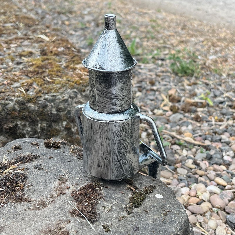 Alfie Francis 16cm Small Wall/Shelf Sitting Tin Man Garden Ornament