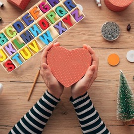 HBYMYDA Pack of 130 Wooden Letters, Craft Wooden Letters, Capital Letters A-Z, Children's Wooden Alphabet Letters for Crafts DIY