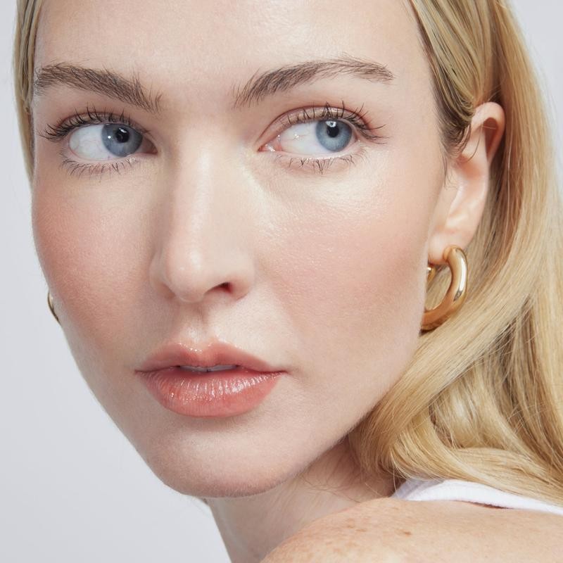 versed Warm Dimension Bronzer Stick - Shade: Away, Medium-Tan