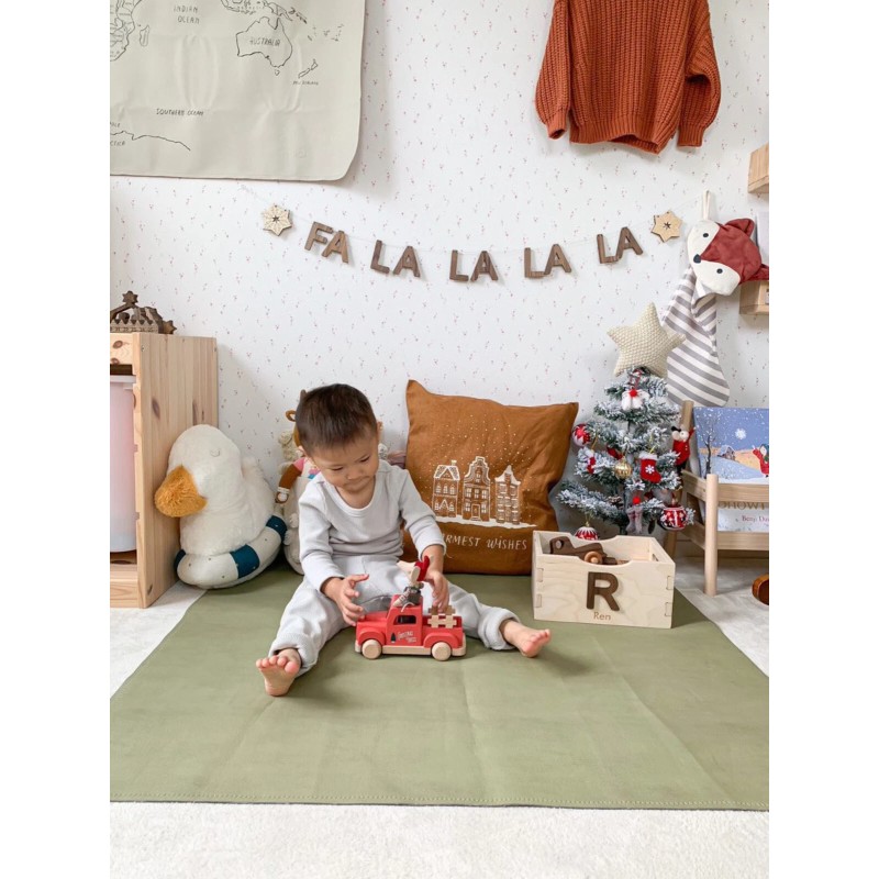 Uniklook Vegan leather Cloth Double Sided Playmat Waterproof blanket 39"x39"